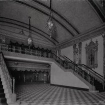 IL-Chicago-Terminal Lobby